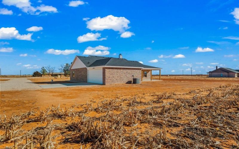 4062 Hawk Road, Ropesville, TX 79358, 3 Bedrooms Bedrooms, ,2 BathroomsBathrooms,Residential,For Sale,4062 Hawk Road,0,202600978