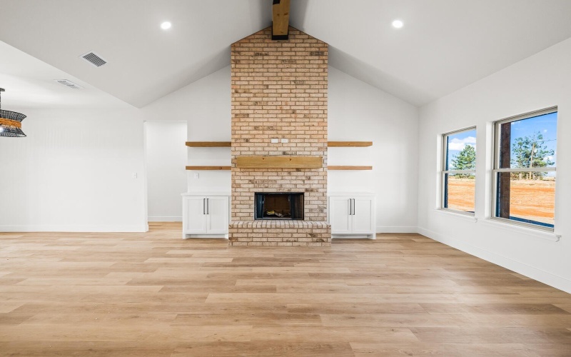 4068 Hawk Road, Ropesville, TX 79358, 4 Habitaciones Habitaciones , ,2 BañosBaños,Residential,En Venta,4068 Hawk Road,0,202600980