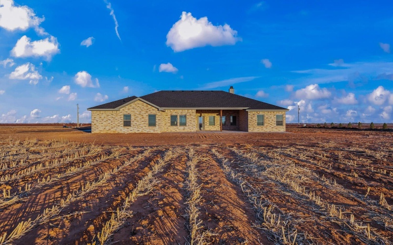 13905 N F M 2378, Shallowater, TX 79363, 4 Bedrooms Bedrooms, ,2 BathroomsBathrooms,Residential,For Sale,13905 N F M 2378,0,202600981