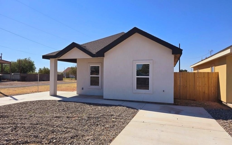 400 Dumas Ave., Wickett, TX 79788, 3 Bedrooms Bedrooms, ,2 BathroomsBathrooms,Residential,For Sale,400 Dumas Ave.,0,156079