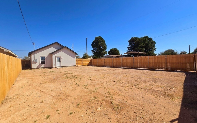 400 Dumas Ave., Wickett, TX 79788, 3 Bedrooms Bedrooms, ,2 BathroomsBathrooms,Residential,For Sale,400 Dumas Ave.,0,156079