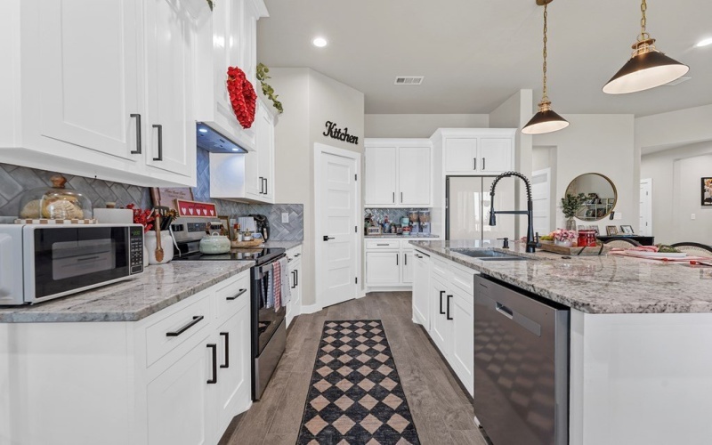 359 E Achilles Ln, Odessa, TX 79766, 4 Habitaciones Habitaciones , ,3 BañosBaños,Residential,En Venta,359 E Achilles Ln,0,50090261