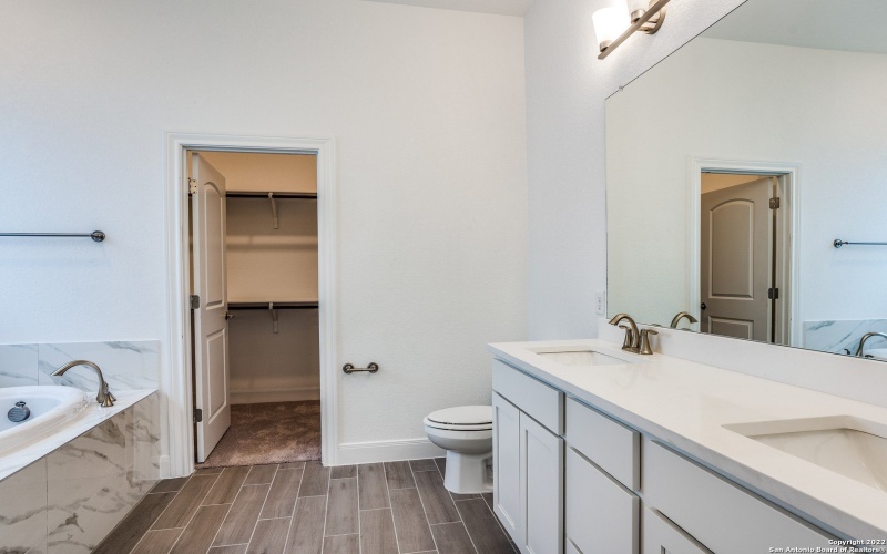 6862 COMANCHE COUGAR, San Antonio, TX 78233-4109, 3 Bedrooms Bedrooms, ,2 BathroomsBathrooms,Residential,For Sale,6862 COMANCHE COUGAR,0,1932745