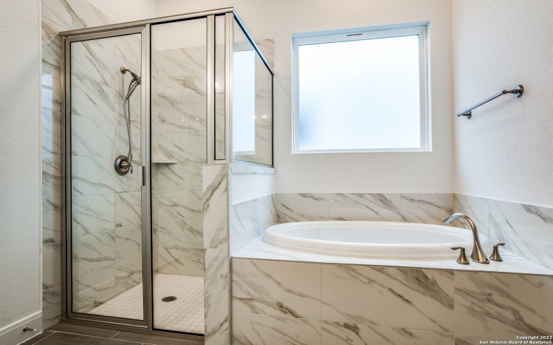 6862 COMANCHE COUGAR, San Antonio, TX 78233-4109, 3 Bedrooms Bedrooms, ,2 BathroomsBathrooms,Residential,For Sale,6862 COMANCHE COUGAR,0,1932745