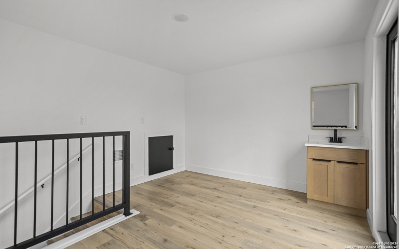 125 Dashiell, San Antonio, TX 78203, ,Residential Multi Family,En Venta,125 Dashiell,0,1932838