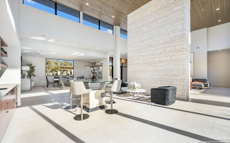 108 Whittingham, San Antonio, TX 78231, 6 Habitaciones Habitaciones , ,7 BañosBaños,Residential,En Venta,108 Whittingham,0,1934991