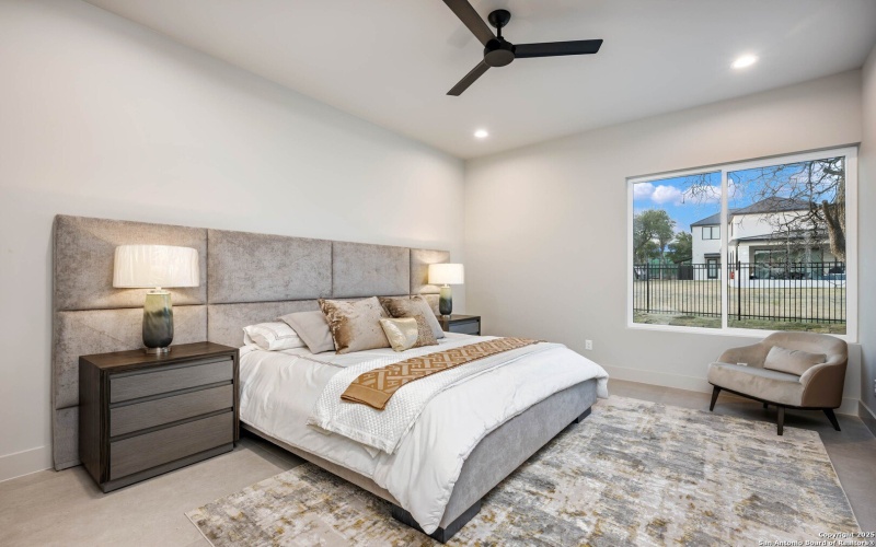 108 Whittingham, San Antonio, TX 78231, 6 Habitaciones Habitaciones , ,7 BañosBaños,Residential,En Venta,108 Whittingham,0,1934991