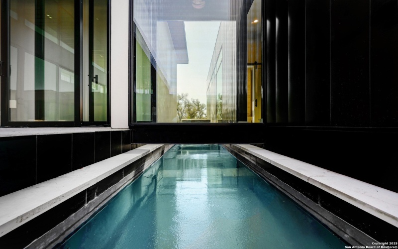 108 Whittingham, San Antonio, TX 78231, 6 Habitaciones Habitaciones , ,7 BañosBaños,Residential,En Venta,108 Whittingham,0,1934991