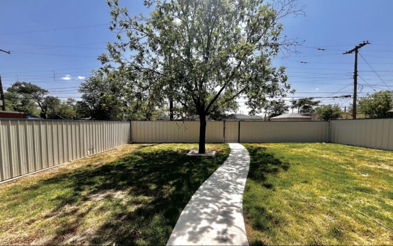 1519 27th Street, Lubbock, TX 79411, 3 Bedrooms Bedrooms, ,2 BathroomsBathrooms,Residential,For Sale,1519 27th Street,202553489