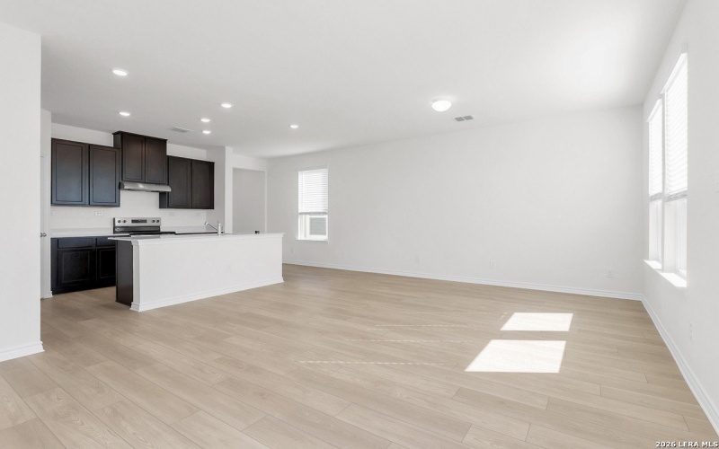 918 BULL BOAT LN, San Antonio, TX 78221, 4 Habitaciones Habitaciones , ,2 BañosBaños,Residential,En Venta,918 BULL BOAT LN,0,1935130