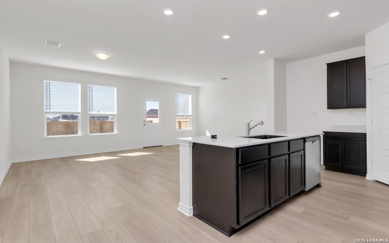 918 BULL BOAT LN, San Antonio, TX 78221, 4 Habitaciones Habitaciones , ,2 BañosBaños,Residential,En Venta,918 BULL BOAT LN,0,1935130