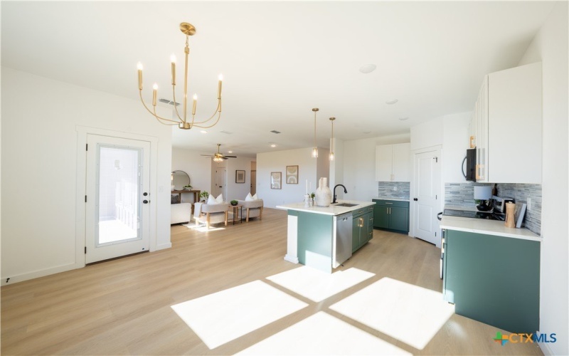 715 Liberty Park Drive, Belton, TX 76513, 4 Habitaciones Habitaciones , ,2 BañosBaños,Residential,En Venta,715 Liberty Park Drive,0,601760