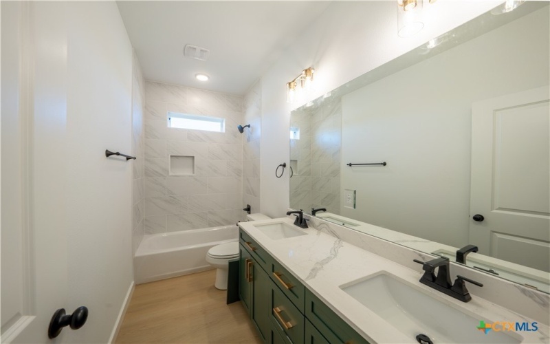 715 Liberty Park Drive, Belton, TX 76513, 4 Habitaciones Habitaciones , ,2 BañosBaños,Residential,En Venta,715 Liberty Park Drive,0,601760