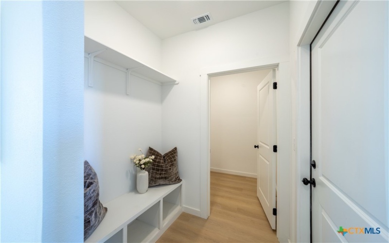 715 Liberty Park Drive, Belton, TX 76513, 4 Habitaciones Habitaciones , ,2 BañosBaños,Residential,En Venta,715 Liberty Park Drive,0,601760