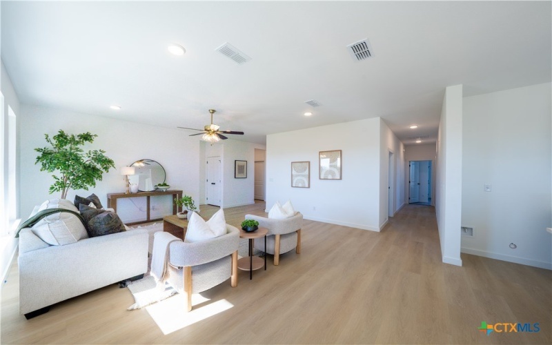 715 Liberty Park Drive, Belton, TX 76513, 4 Habitaciones Habitaciones , ,2 BañosBaños,Residential,En Venta,715 Liberty Park Drive,0,601760