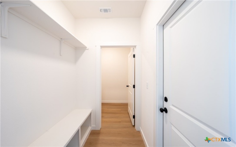 727 Liberty Park Drive, Belton, TX 76513, 4 Habitaciones Habitaciones , ,2 BañosBaños,Residential,En Venta,727 Liberty Park Drive,0,602330