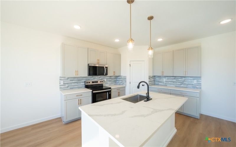 727 Liberty Park Drive, Belton, TX 76513, 4 Habitaciones Habitaciones , ,2 BañosBaños,Residential,En Venta,727 Liberty Park Drive,0,602330