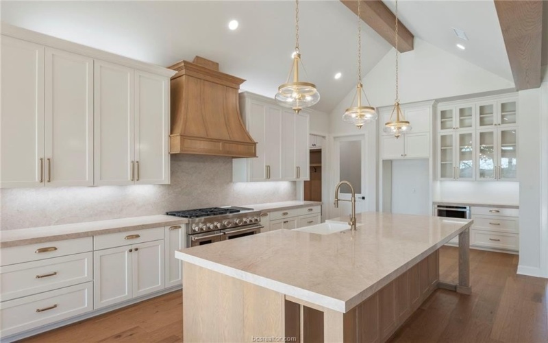 2361 Storyteller Court, College Station, TX 77845, 4 Habitaciones Habitaciones , ,5 BañosBaños,Residential,En Venta,2361 Storyteller Court,0,26000708