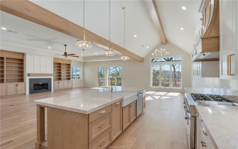 2361 Storyteller Court, College Station, TX 77845, 4 Habitaciones Habitaciones , ,5 BañosBaños,Residential,En Venta,2361 Storyteller Court,0,26000708