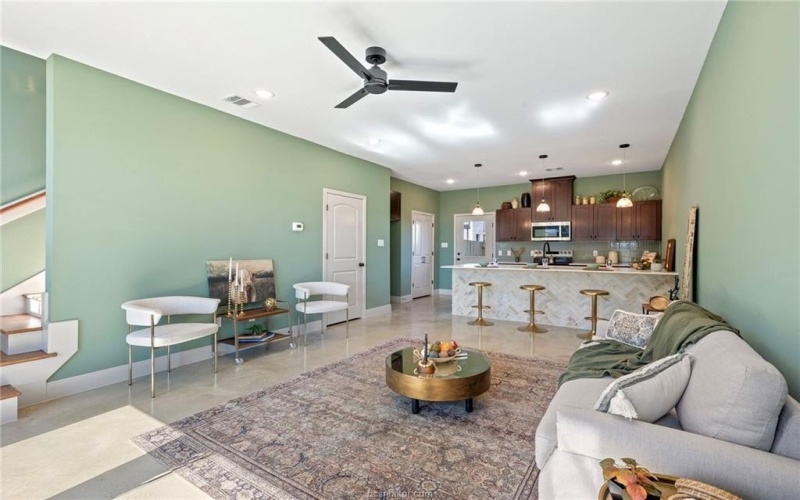 102 33rd, Bryan, TX 77803, 2 Bedrooms Bedrooms, ,2 BathroomsBathrooms,Residential,For Sale,102 33rd,0,26000768