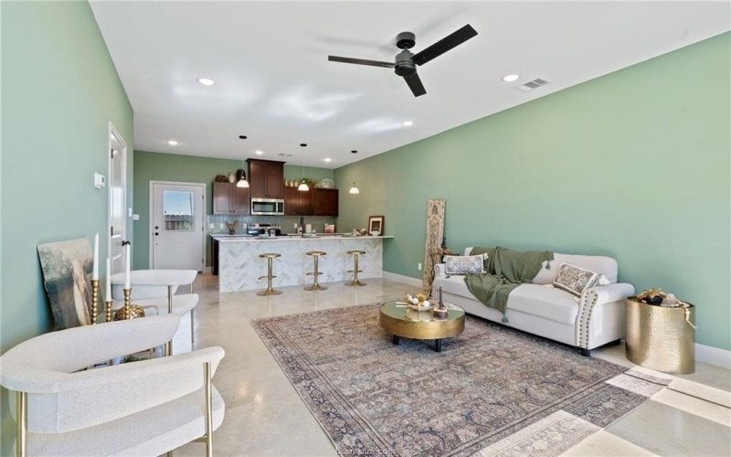 102 33rd, Bryan, TX 77803, 2 Bedrooms Bedrooms, ,2 BathroomsBathrooms,Residential,For Sale,102 33rd,0,26000768