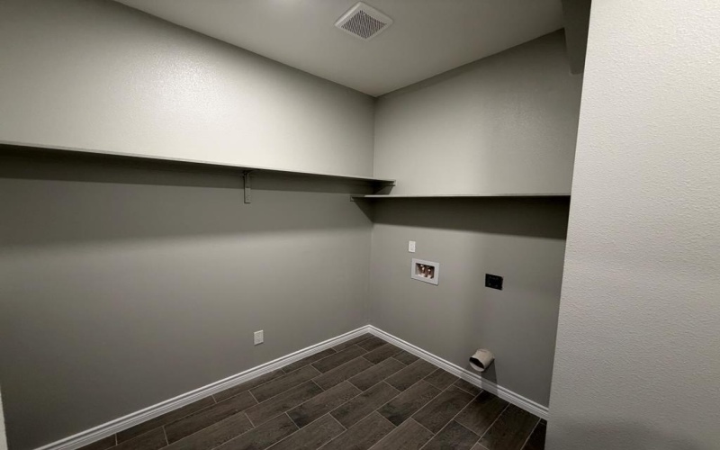 3268 Ethel Dr, Eagle Pass, TX 78852, 3 Bedrooms Bedrooms, ,2 BathroomsBathrooms,Residential,For Sale,3268 Ethel Dr,0,83017