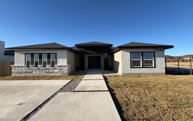 3268 Ethel Dr, Eagle Pass, TX 78852, 3 Bedrooms Bedrooms, ,2 BathroomsBathrooms,Residential,For Sale,3268 Ethel Dr,0,83017