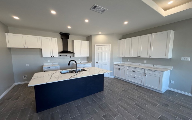 3268 Ethel Dr, Eagle Pass, TX 78852, 3 Bedrooms Bedrooms, ,2 BathroomsBathrooms,Residential,For Sale,3268 Ethel Dr,0,83017