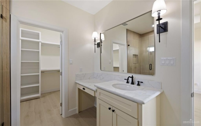 3310 Las Vistas Lane, Weslaco, TX 78596, 3 Bedrooms Bedrooms, ,2 BathroomsBathrooms,Residential,For Sale,3310 Las Vistas Lane,0,492103