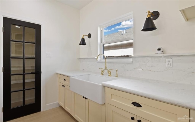 3310 Las Vistas Lane, Weslaco, TX 78596, 3 Bedrooms Bedrooms, ,2 BathroomsBathrooms,Residential,For Sale,3310 Las Vistas Lane,0,492103