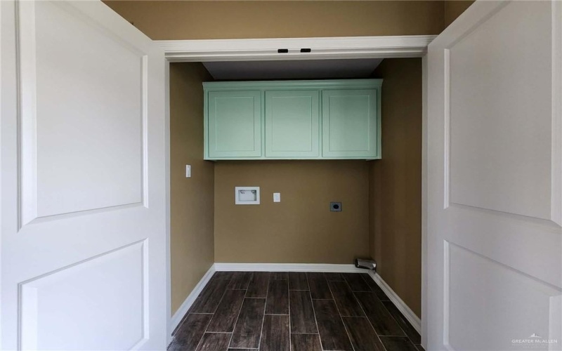 5710 Visha Street, Edinburg, TX 78542, 2 Habitaciones Habitaciones , ,2 BañosBaños,Residential,En Venta,5710 Visha Street,0,492694