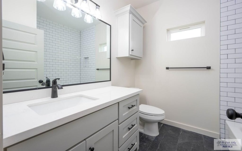 2420 SEAGULL LN, HARLINGEN, TX 78552, 4 Habitaciones Habitaciones , ,2 BañosBaños,Residential,En Venta,2420 SEAGULL LN,0,29771513