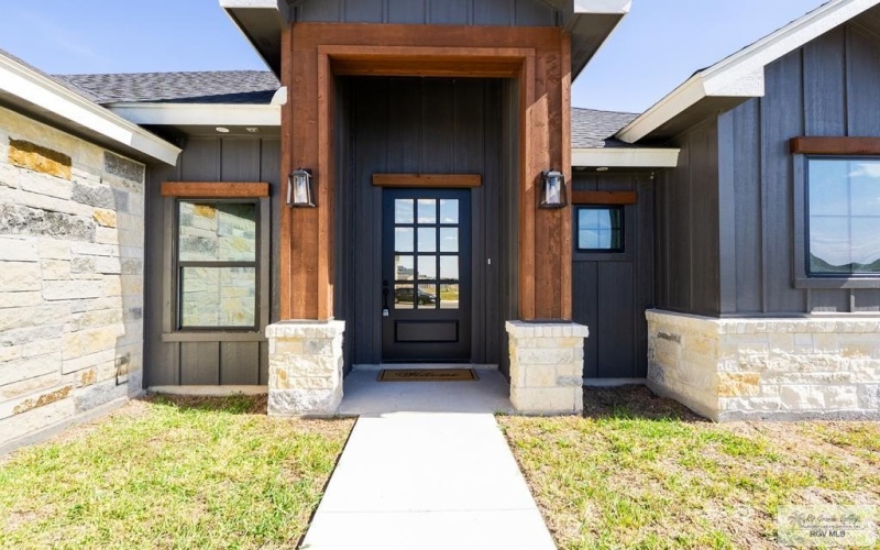 2420 SEAGULL LN, HARLINGEN, TX 78552, 4 Habitaciones Habitaciones , ,2 BañosBaños,Residential,En Venta,2420 SEAGULL LN,0,29771513