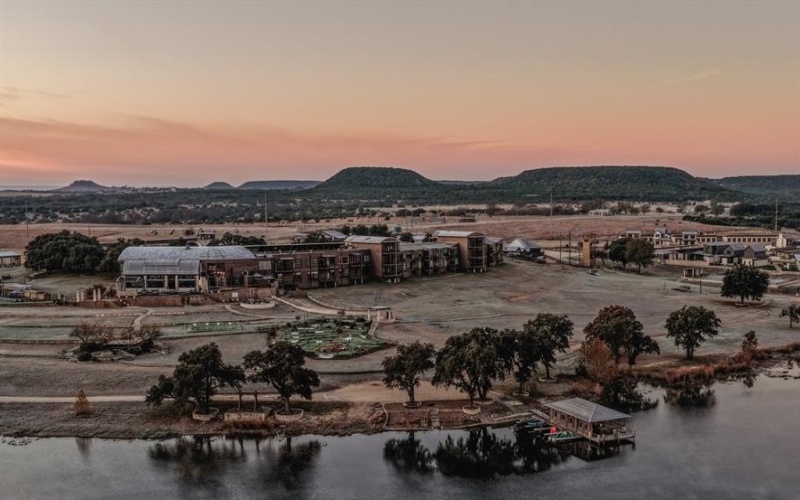 395 Emma Jean Trail, Iredell, TX 76649, 4 Bedrooms Bedrooms, ,3 BathroomsBathrooms,Residential,For Sale,395 Emma Jean Trail,0,21145512