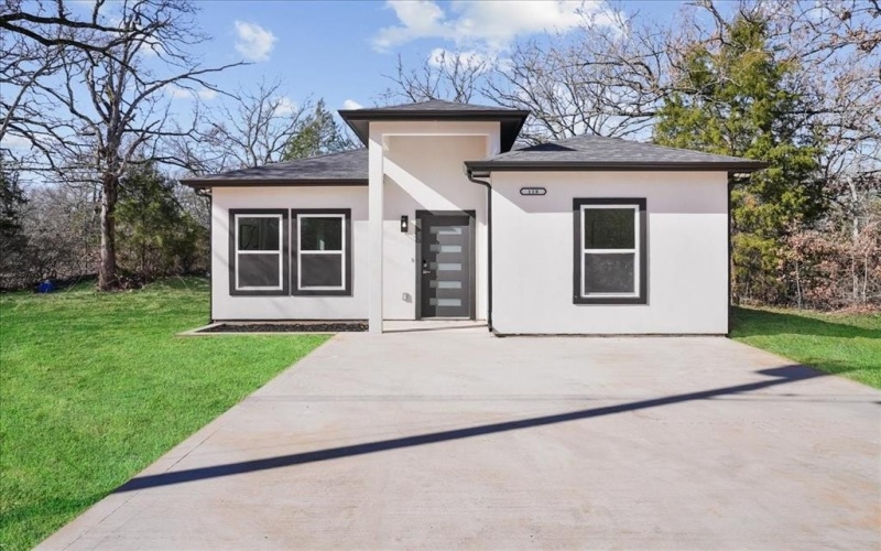 120 Running Deer Road, Mabank, TX 75156, 3 Bedrooms Bedrooms, ,2 BathroomsBathrooms,Residential,For Sale,120 Running Deer Road,0,21158614