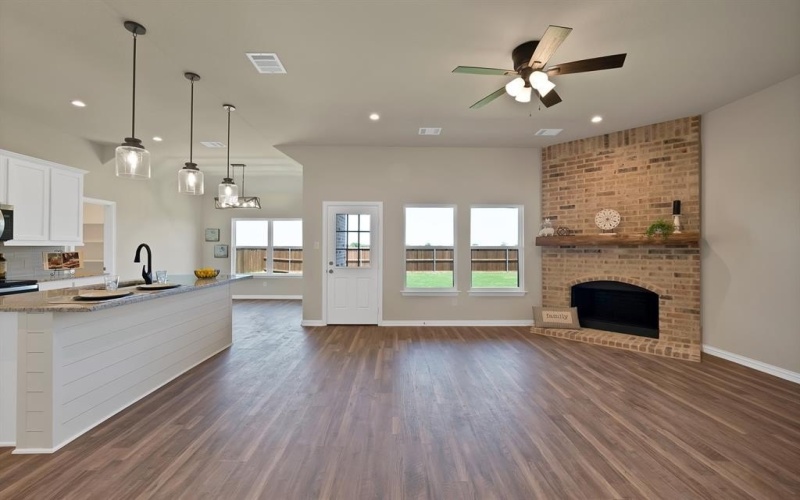 109 Panther Loop, Mabank, TX 75147, 3 Bedrooms Bedrooms, ,2 BathroomsBathrooms,Residential,For Sale,109 Panther Loop,0,21158737