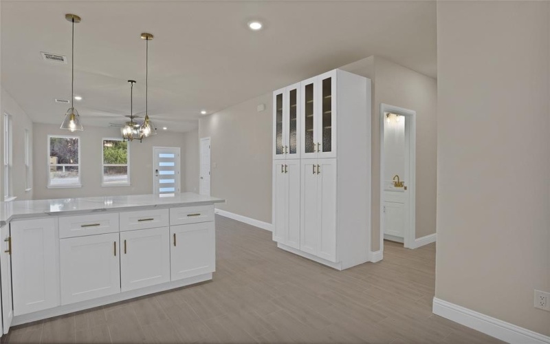 5620 Barkridge Drive, Granbury, TX 76048, 3 Habitaciones Habitaciones , ,2 BañosBaños,Residential,En Venta,5620 Barkridge Drive,0,21159001