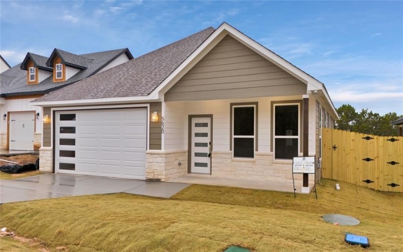 5620 Barkridge Drive, Granbury, TX 76048, 3 Habitaciones Habitaciones , ,2 BañosBaños,Residential,En Venta,5620 Barkridge Drive,0,21159001