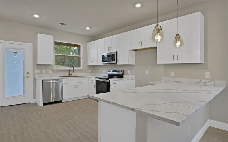 5620 Barkridge Drive, Granbury, TX 76048, 3 Habitaciones Habitaciones , ,2 BañosBaños,Residential,En Venta,5620 Barkridge Drive,0,21159001