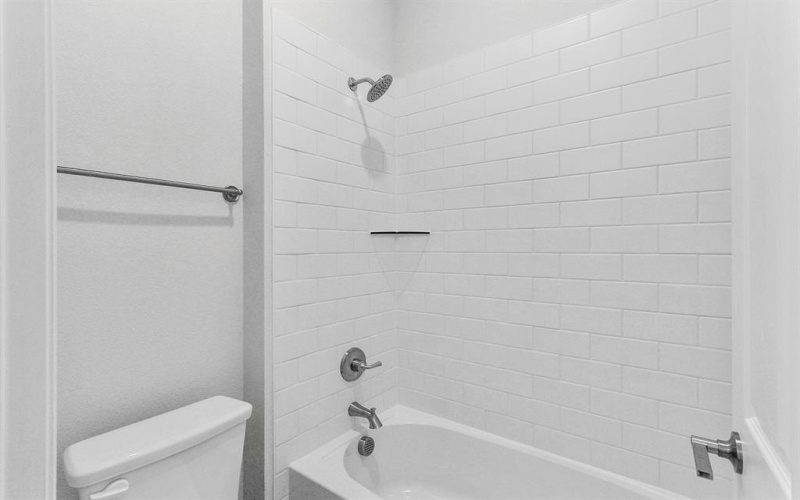 2451 Tyler Wade Trail, Waxahachie, TX 75167, 4 Habitaciones Habitaciones , ,3 BañosBaños,Residential,En Venta,2451 Tyler Wade Trail,0,21159042