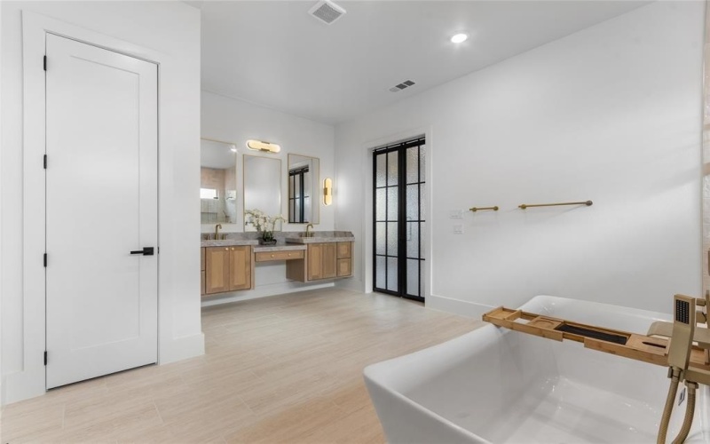 2004 Rana Drive, Cresson, TX 76035, 4 Bedrooms Bedrooms, ,3 BathroomsBathrooms,Residential,For Sale,2004 Rana Drive,0,21159140