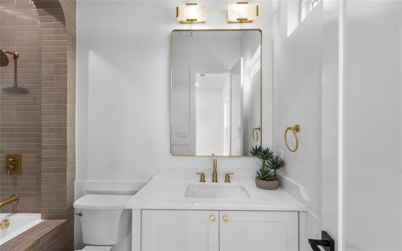 2004 Rana Drive, Cresson, TX 76035, 4 Bedrooms Bedrooms, ,3 BathroomsBathrooms,Residential,For Sale,2004 Rana Drive,0,21159140