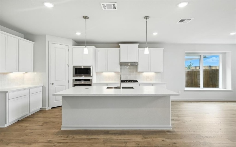 941 Schuberts Road, Fort Worth, TX 76247, 5 Bedrooms Bedrooms, ,5 BathroomsBathrooms,Residential,For Sale,941 Schuberts Road,0,21159198