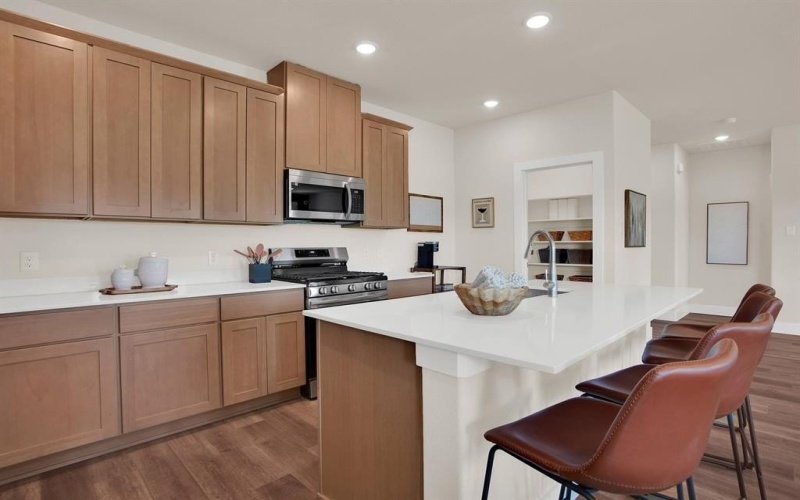 2001 Ridgecrest Lane, Sherman, TX 75092, 4 Habitaciones Habitaciones , ,2 BañosBaños,Residential,En Venta,2001 Ridgecrest Lane,0,21159252