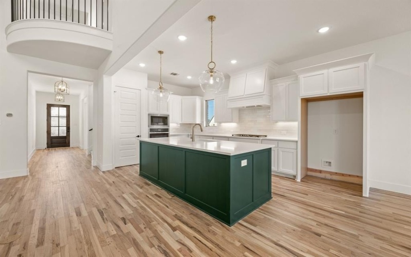 906 Highlands Avenue, Aledo, TX 76008, 4 Bedrooms Bedrooms, ,3 BathroomsBathrooms,Residential,For Sale,906 Highlands Avenue,0,21159327