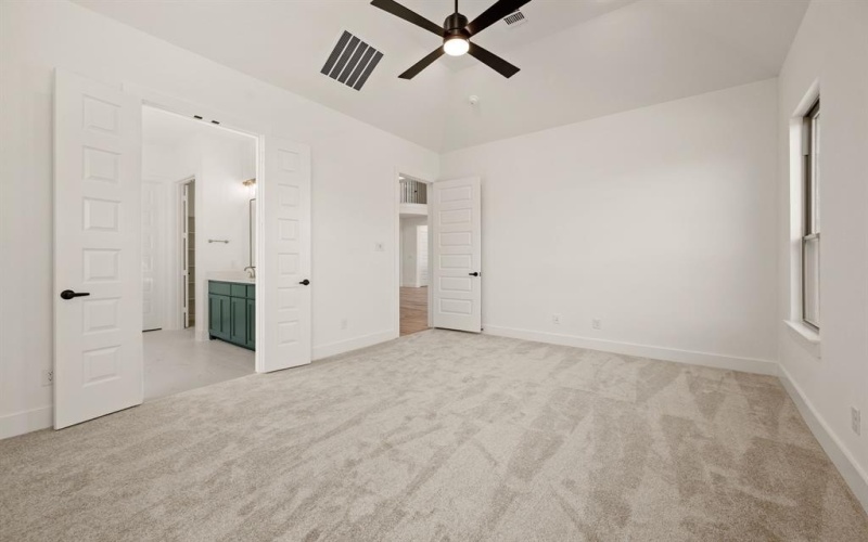 906 Highlands Avenue, Aledo, TX 76008, 4 Bedrooms Bedrooms, ,3 BathroomsBathrooms,Residential,For Sale,906 Highlands Avenue,0,21159327