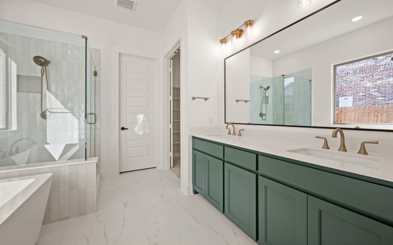 906 Highlands Avenue, Aledo, TX 76008, 4 Bedrooms Bedrooms, ,3 BathroomsBathrooms,Residential,For Sale,906 Highlands Avenue,0,21159327