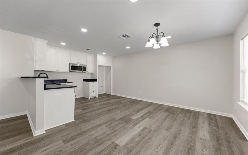 944 Holt Avenue, Waco, TX 76706, 3 Habitaciones Habitaciones , ,2 BañosBaños,Residential,En Venta,944 Holt Avenue,0,21159383