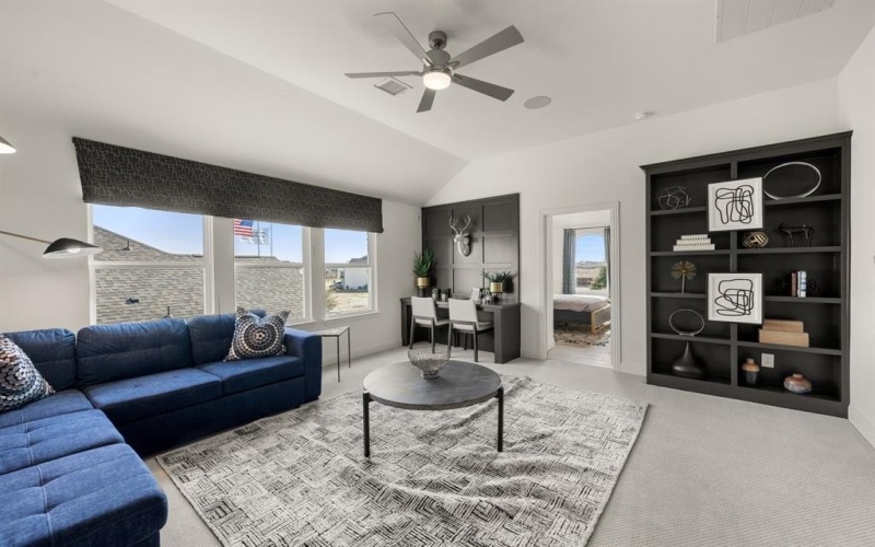 613 Majestic Oak Lane, Waxahachie, TX 75165, 5 Bedrooms Bedrooms, ,5 BathroomsBathrooms,Residential,For Sale,613 Majestic Oak Lane,0,21159440