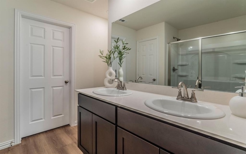 440 Rose Avenue, Cleburne, TX 76033, 3 Bedrooms Bedrooms, ,2 BathroomsBathrooms,Residential,For Sale,440 Rose Avenue,0,21159579